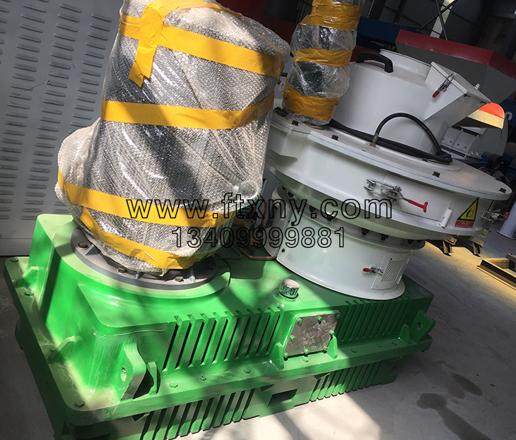 ������ʽ�h(hu��n)ģ�ն�ľм�w���C