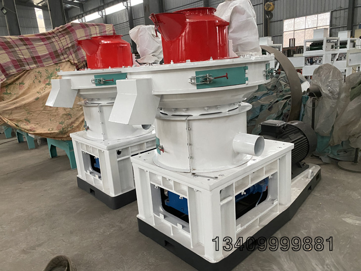 ��ʽ�h(hu��n)ģ�w���C