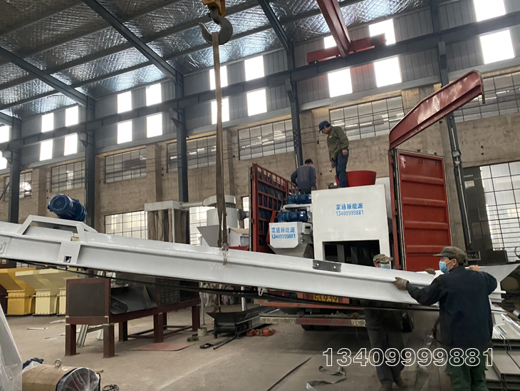 Ƥ��ݔ�͙C(j��)�b܇