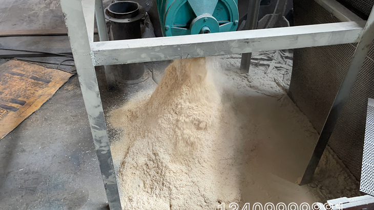 ľ�ķ���C(j��)�����İ�Ƥ����